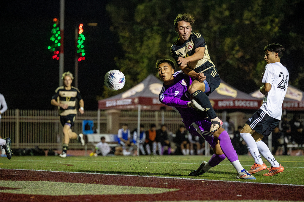 JSerra vs Downey - Varsity - Game Images Link

https://www.dropbox.com/scl/fo/w16xbzmaxdcsoe0depnim/AJwSTFEkUhykwiHcXcadwlY?rlkey=a9azey2mx01mreja8i3vmx4r6&st=9flqtmah&dl=0