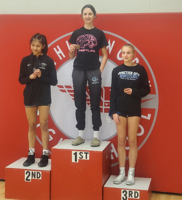 Congratulations to Tori for placing 1st at the North tournament today!