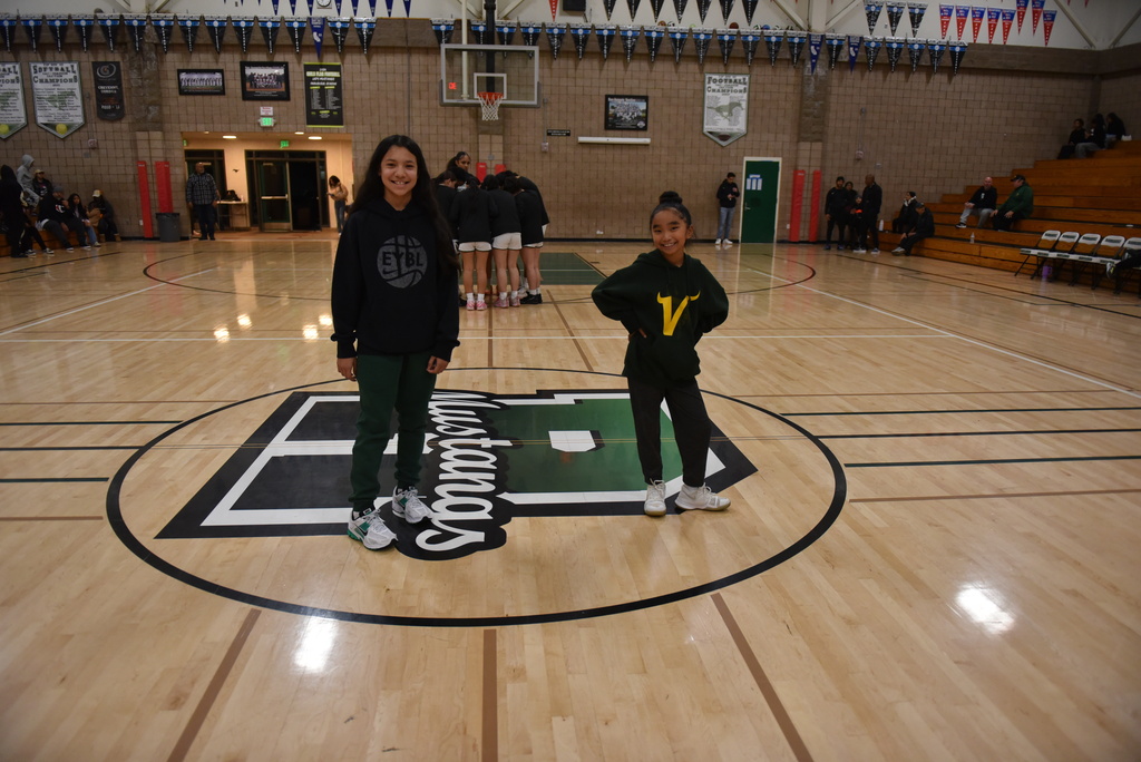 VANDEN VIKINGS VARSITY GIRLS  BASKETBALL TEAM , STARTING WITH 2 NEW  YOUTH COACHES , GOOD LUCK IN 2026