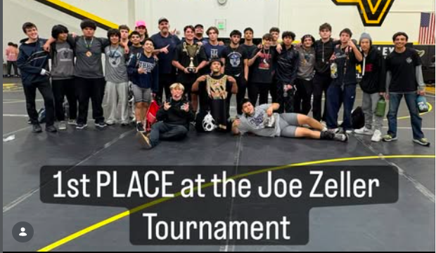 Photo from the 1st place for the team at the Joe Zeller Tournament. Finished with 226 points, almost 100 more than the competition. #uncommon