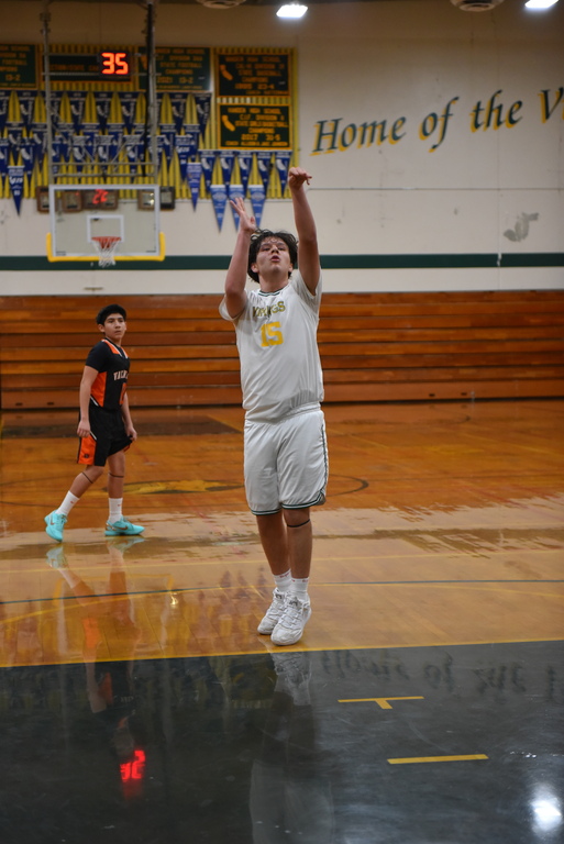 2ND PIC # 15 KEANU ROMOS