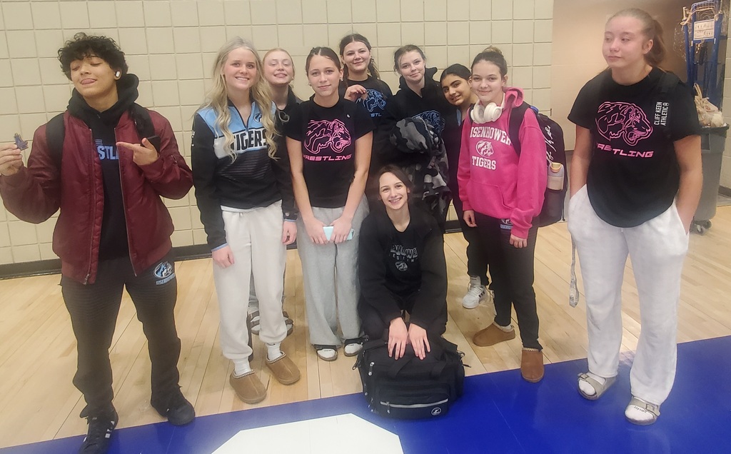 Congratulations to the Girls for placing 5th at Andover out of 14 teams.