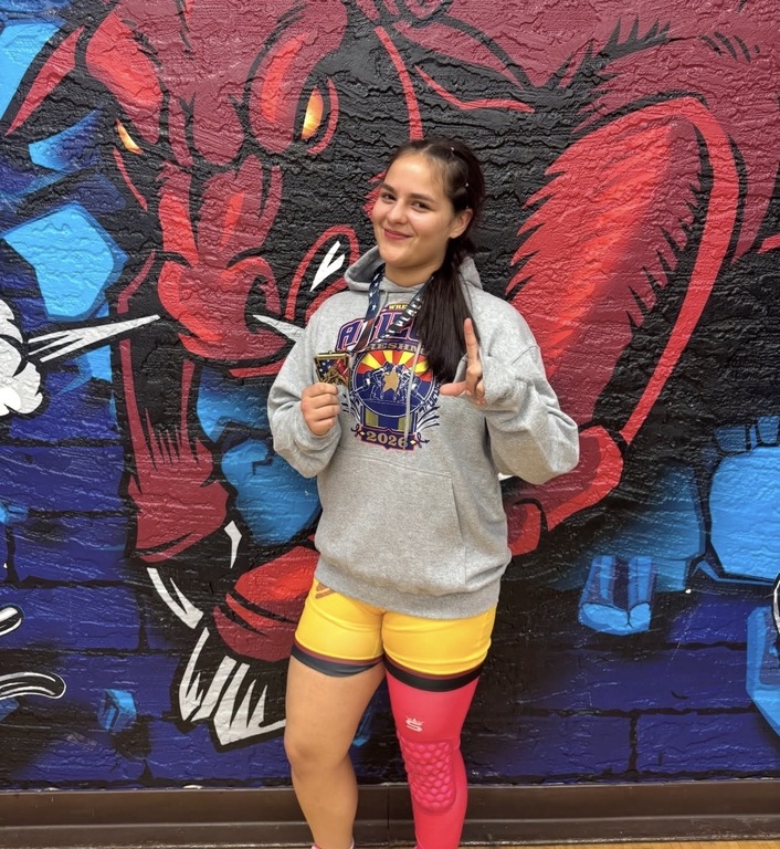 Sofia Peraza (165lbs) - 🥇
Jordan Madrid (120Ibs) -🥇