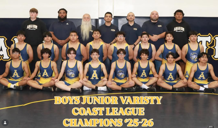 Let’s give it up for our Boys JV for going undefeated this season and becoming Coast League Champions! 🏆 🔥

This group of young men committed themselves to the sport and prevailed through every dual