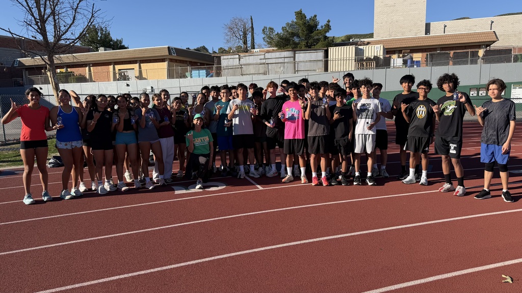 We had a special guest stop by at yesterday’s practice. Thank You to Debbie Habberstad and the Habberstad Foundation for the goodie bags and water!! Very much appreciated!!