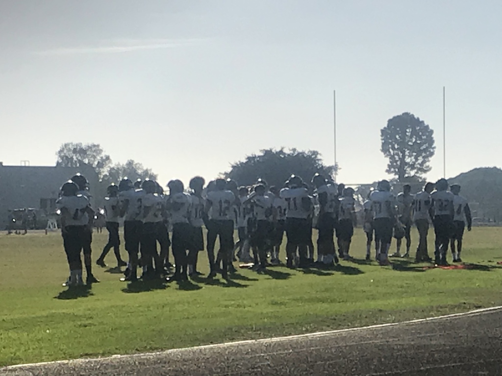 Final game of 2018 HB freshman football! Go Oilers!