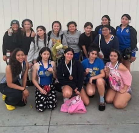 Throwback to the El Toro JV team finishing 13th out of 36 schools at the Lady Tigers JV tournament. Congrats to our medalists. GO CHARGERS!!! ⚡️⚡️🤼‍♀️⚡️⚡️

Anabelle 🥈
Diana 🥈
Jamie 5th
Sam 6th
Ayla 7th (Consols Champ)