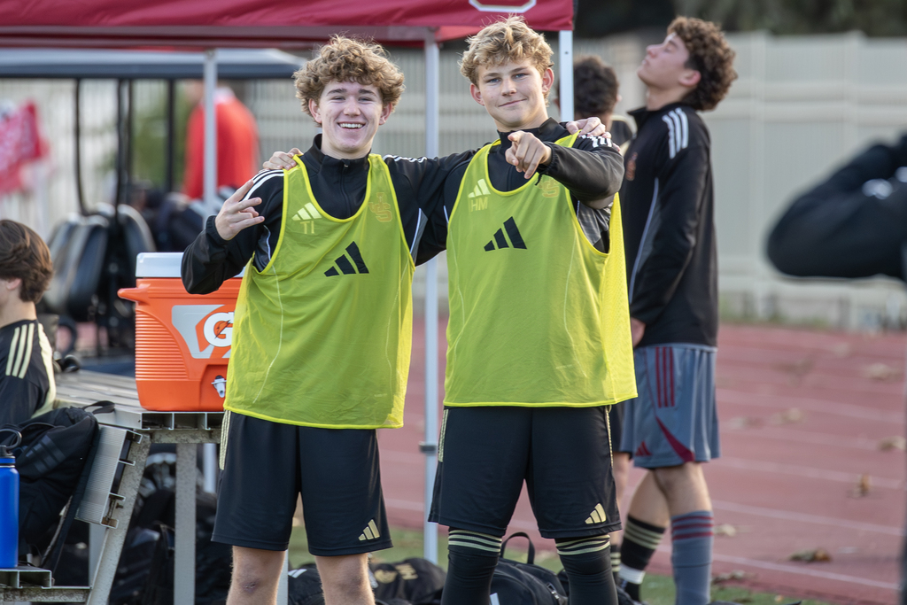 CIF Playoffs JSerra vs Mater Dei - Game 1 Image Link

https://www.dropbox.com/scl/fo/37kl4zl3rd005vuem2w0a/ACxSNb_u12sA0qz_jz6QUKY?rlkey=1u7dkqo0rumnlghwr2jl8pu8y&st=na6fdoh7&dl=0