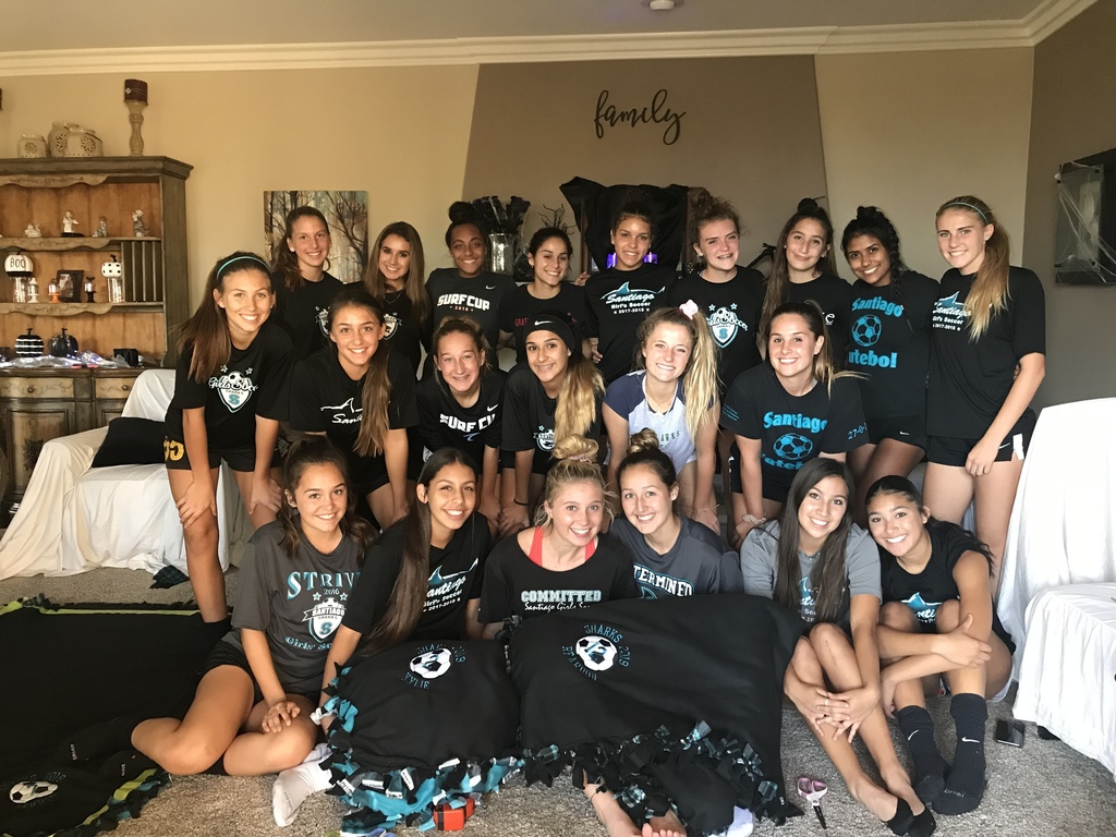 As they do every year, the younger girls make blankets for their Senior sisters to be presented to them at our Season Kickoff Night 😊