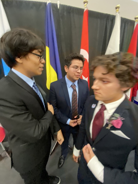 Look at these gentlemen