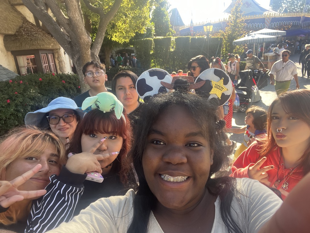 Mun at Disney land