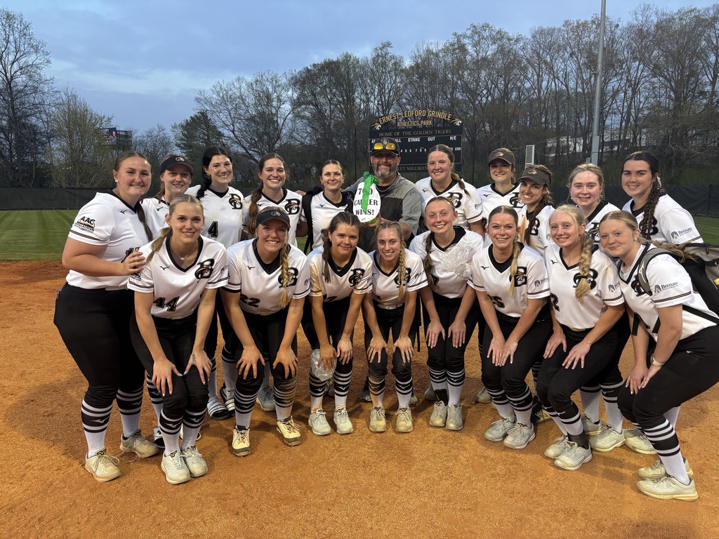 Coach Thomas wins 700th game as Brenau earns conference split with CIU!