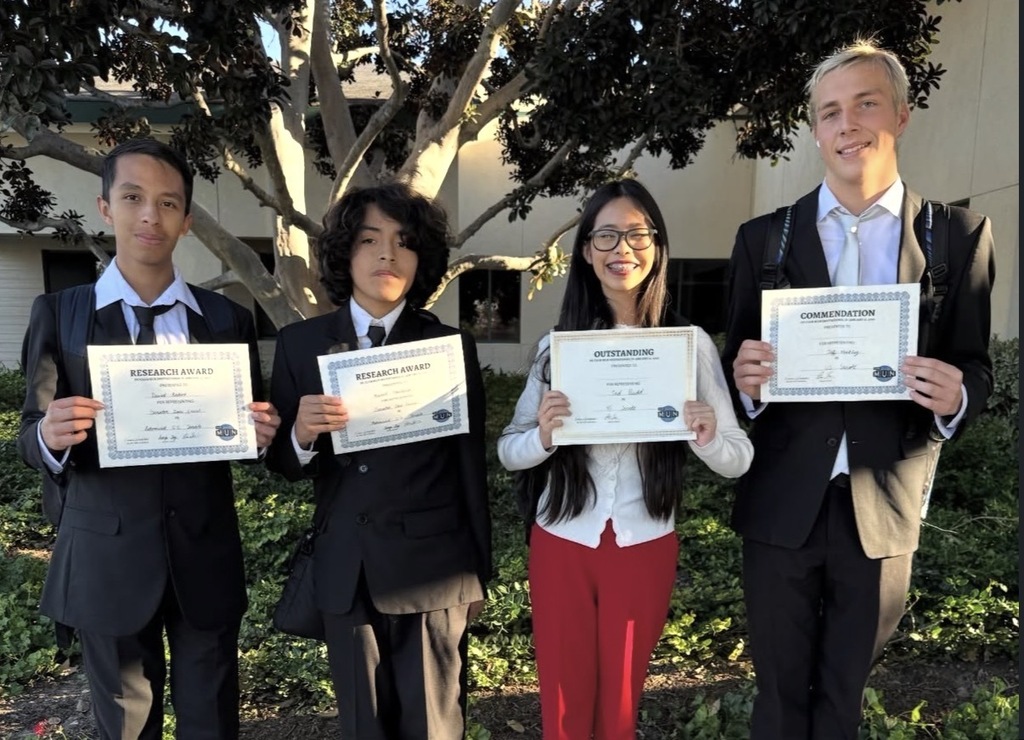 Outstanding Delegate award at the OCMUN conference in the US Senate committee 🥈