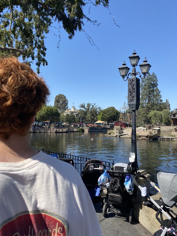 Exploring Disneyland during our leadership workshop with MUN!