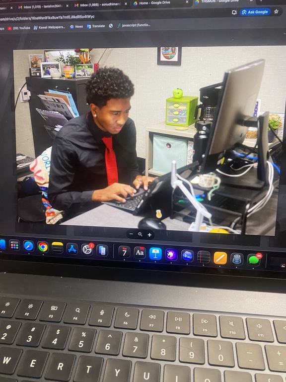 Picture of Quinton Lunford locked in at the THSMUN conference