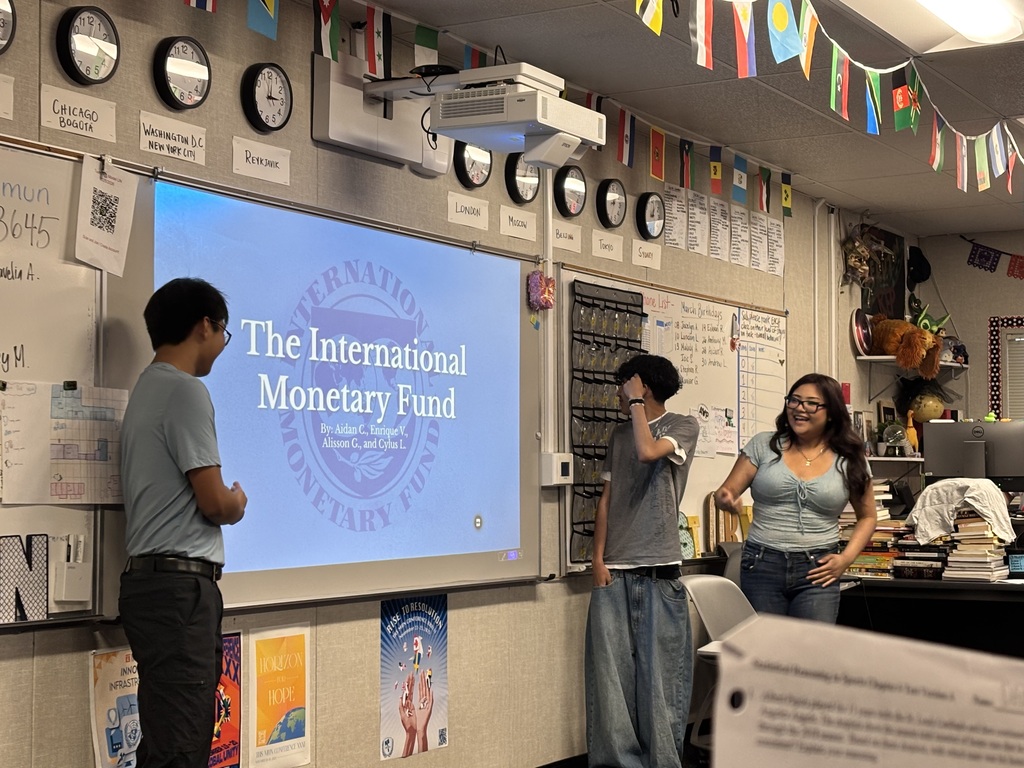 Some more amazing students giving a presentation woohoo