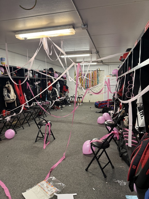 Prank Wars: interesting celebration pattern & colors, I’m sure the baseball team will appreciate it!