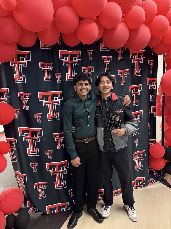 Tustin Tennis Banquet w/ Remy