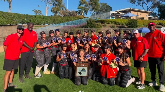 Such an amazing season for your Mission Viejo Diablo Ladies!!! This squad fought till the very end, but came up short. Great job Lady Diablos for making it into the Championship CIF game! 💪🥎❤️💛

Link to full game write up by OC Register...
https://www.ocr
