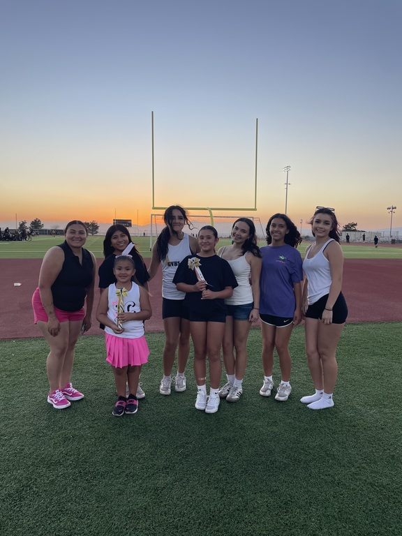 Congratulations to our two cheerleaders for earning this week's Spirit Sticks! 📣💛🖤
Way to show your Grizzly spirit!