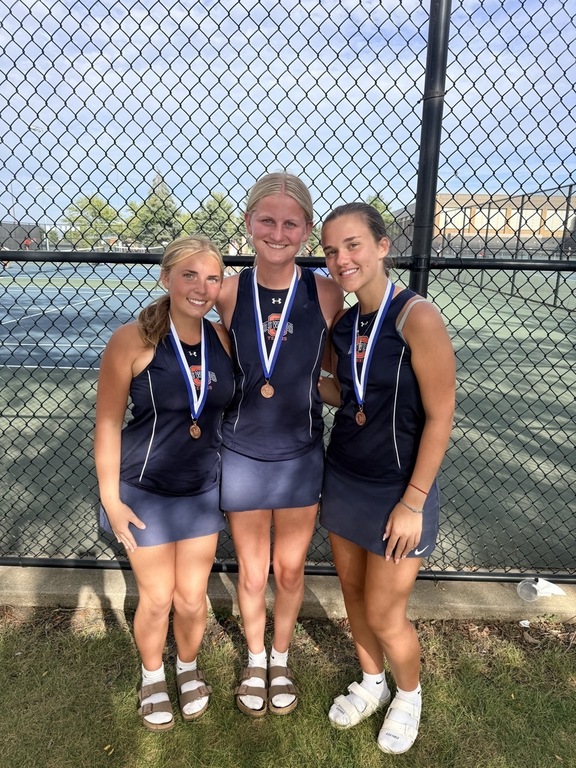 A long 8 hour tournament of tennis for Varsity!
.
Congrats on 5th Place medals for:
1st Doubles - Melanie/Emily
2nd Singles - Lauren
.
Great matches from Hadley (6th) and Katie/Teagan.
