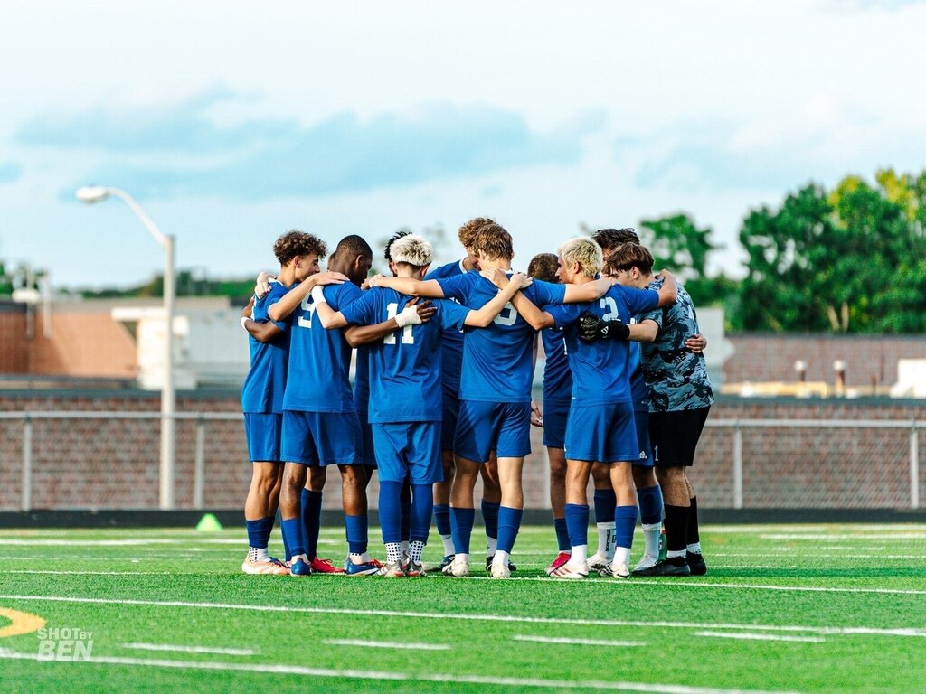 Today’s game was cancelled due to the weather… We now set our sites on Mondays match against JFK Memorial HS in Islen at 6pm!