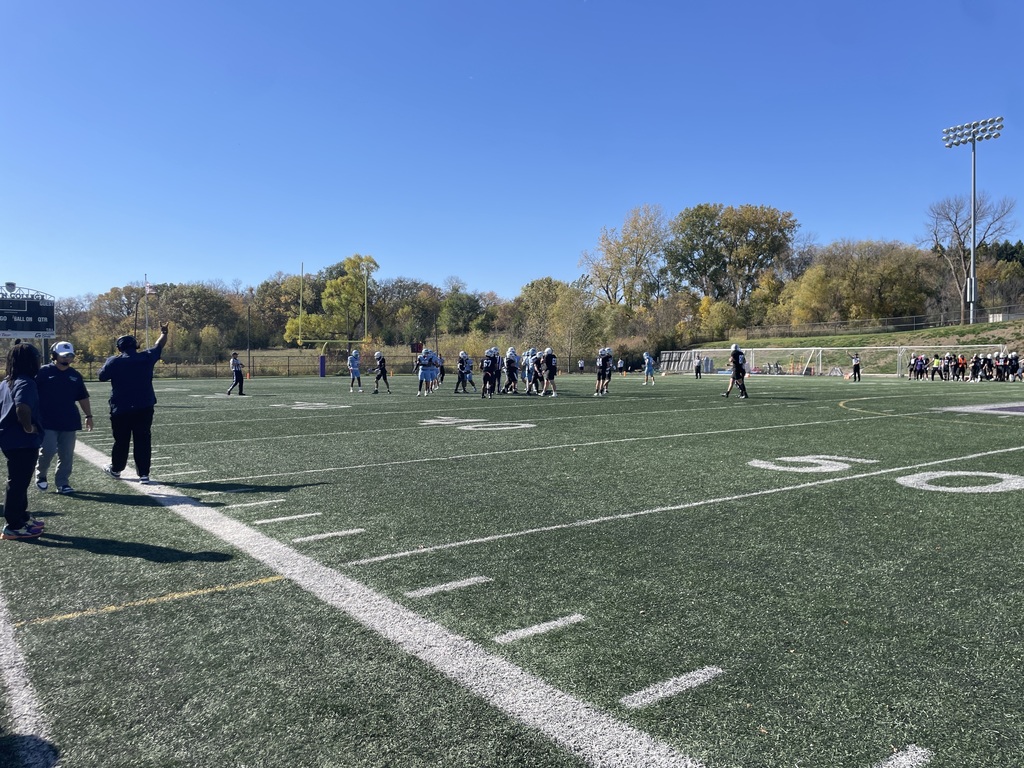Blue Jays won the toss and will be receiving the kickoff at the half