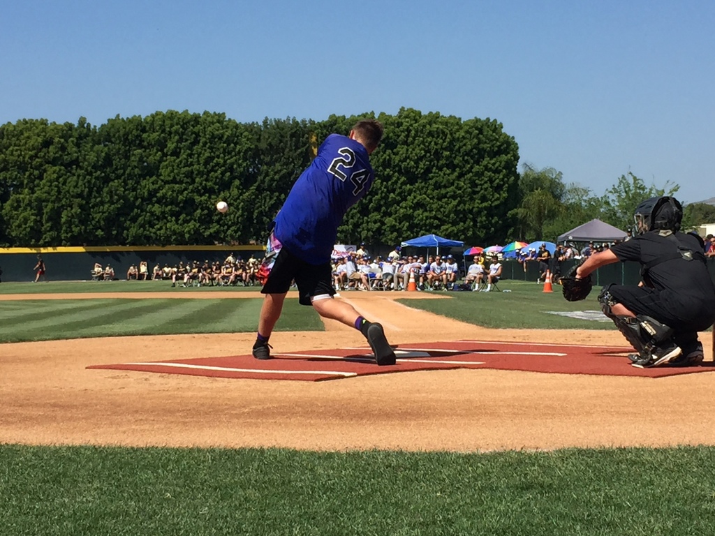 La Jolla gets here just in time to finish the first round.  Poor pitching and no warm up time doomed him.