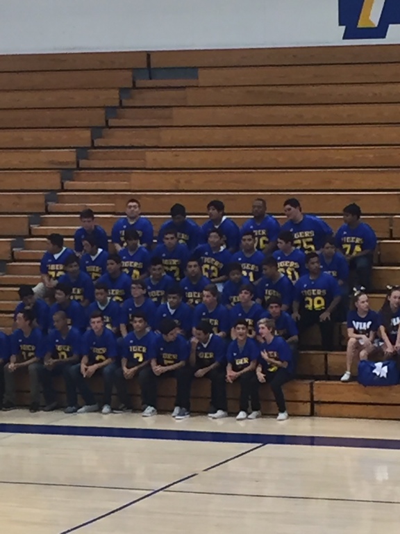 Blue n Gold night 💙💛💙💛💙