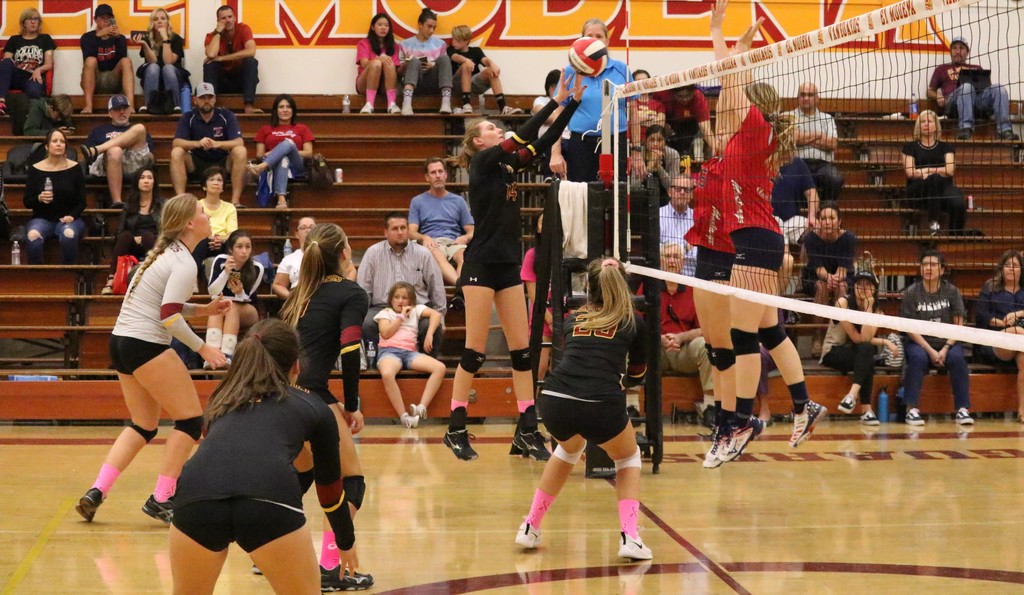 10-10-2019 El Mo vs. Yorba Linda