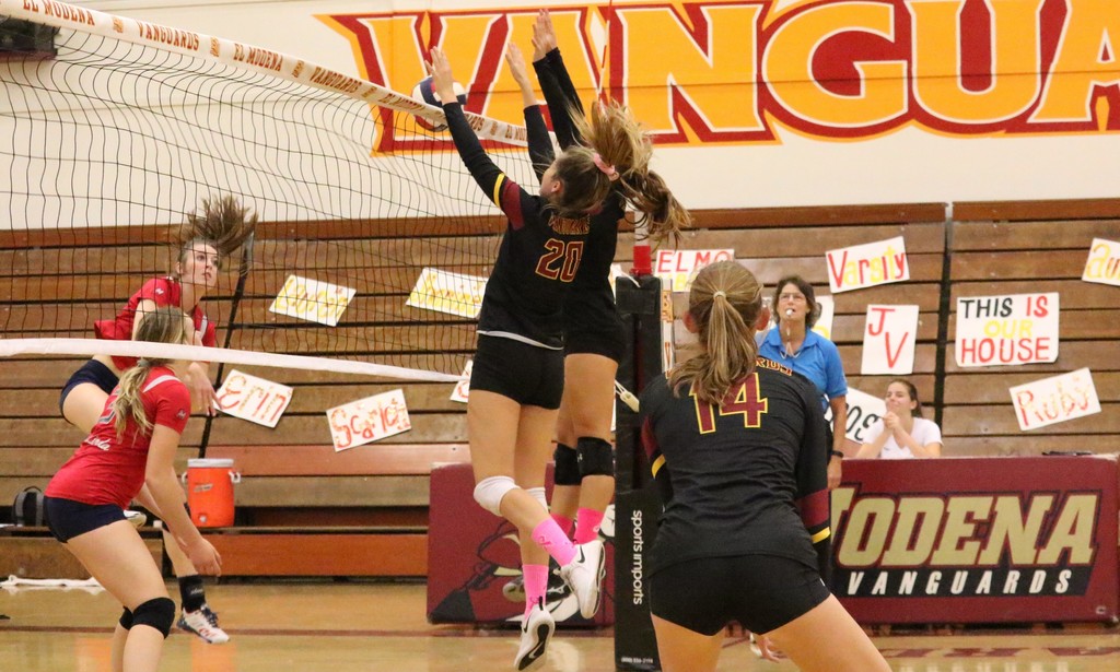 10-10-2019 El Mo vs. Yorba Linda
