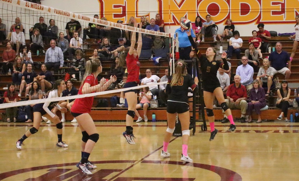 10-10-2019 El Mo vs. Yorba Linda