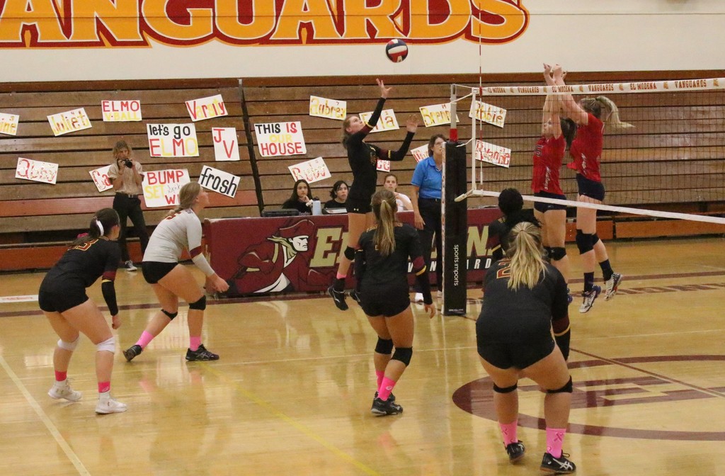 10-10-2019 El Mo vs. Yorba Linda