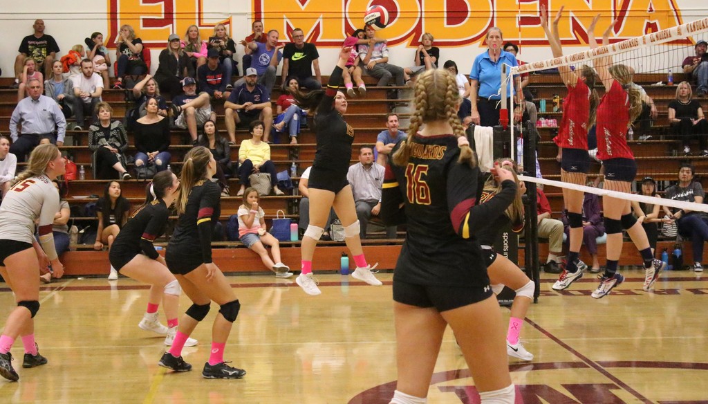 10-10-2019 El Mo vs. Yorba Linda