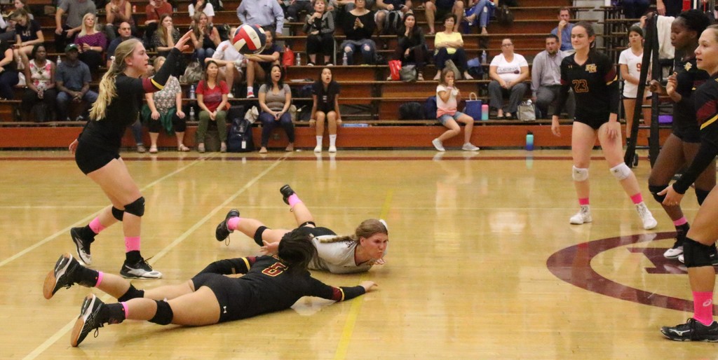 10-10-2019 El Mo vs. Yorba Linda