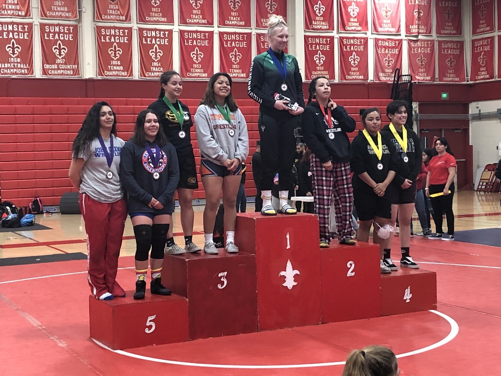 placed 3rd at the santa ana tournament  individually and we also placed 3rd as a team!