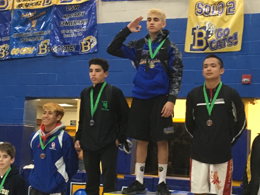 Juan Diaz takes 4th and moves on