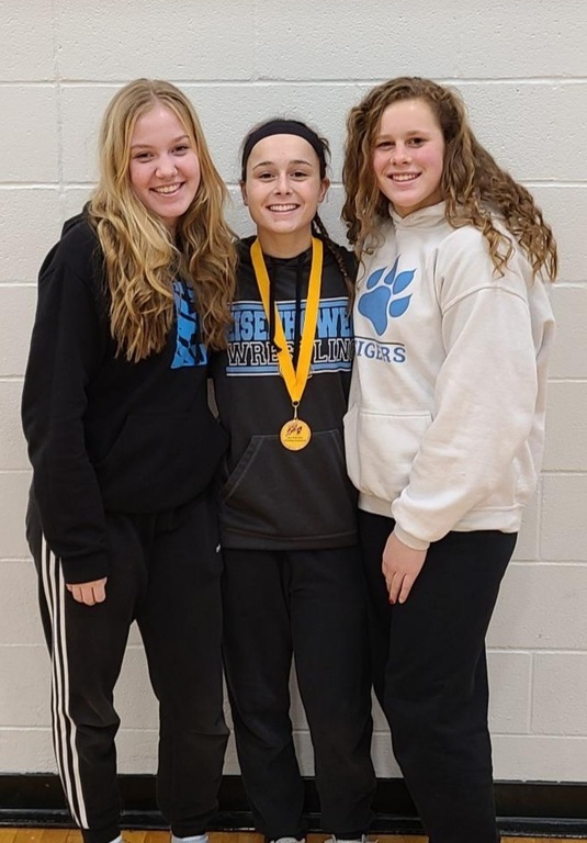 At Best of the West Lainie 3rd, Kenzie 4th, Kamy 5th!!!