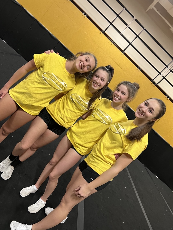 STUNT GROUP💕💕