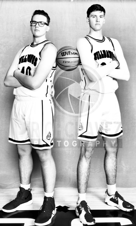 Carr brothers 6’9 and 7’0